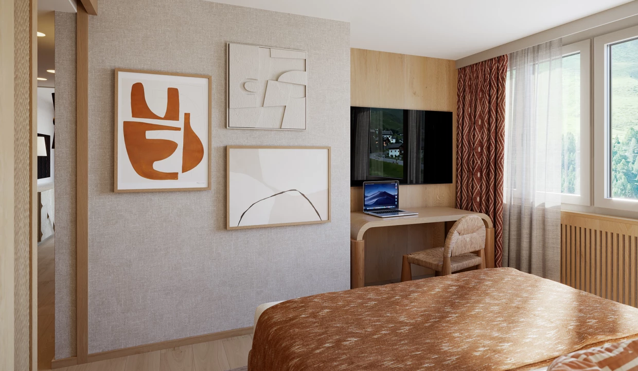 Hotelzimmer mit Art-Brut-Grafiken an der Wand. Erdige Naturtöne. 